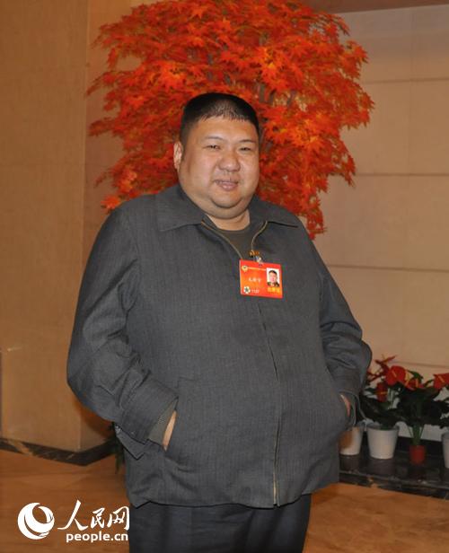 全國政協委員、軍事科學院軍事戰略研究部副部長毛新宇。（記者趙晶 攝）