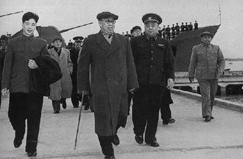 1961年2月，羅榮桓到海軍部隊視察