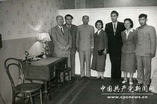 1958年，董必武去苏联参观访问