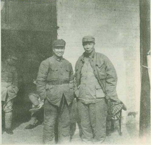 1948年3月，陳士榘和陳賡在洛陽