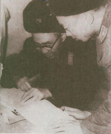 1964年，李聚奎在大比武中進行訓練部署