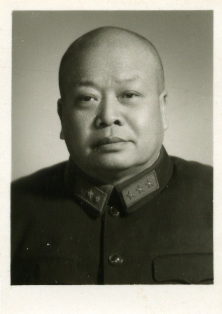 1958年，任北京軍區政委時的賴傳珠將軍。