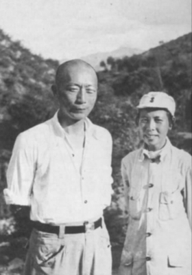 1942年夏，聶榮臻與妻子張瑞華合影。