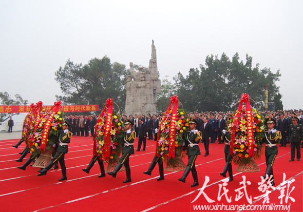 广西万众纪念百色起义80周年 武警部队全程安