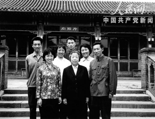 预告:10日10:00周秉和做客本网谈"我的伯父周恩来"